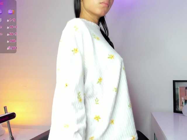 Kaylanee live cam on BongaCams
