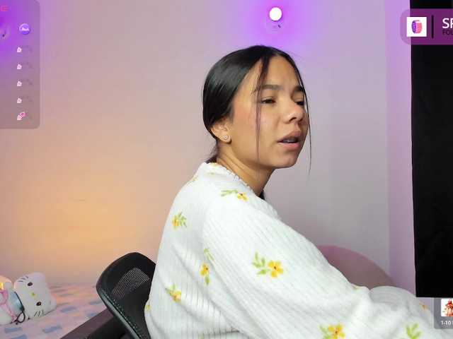 Kaylanee live cam on BongaCams