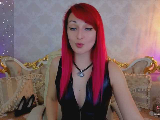 BrandyBloom live cam on BongaCams
