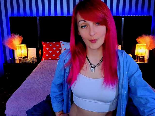 BrandyBloom live cam on BongaCams