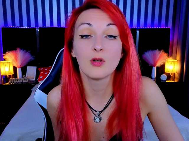 BrandyBloom live cam on BongaCams