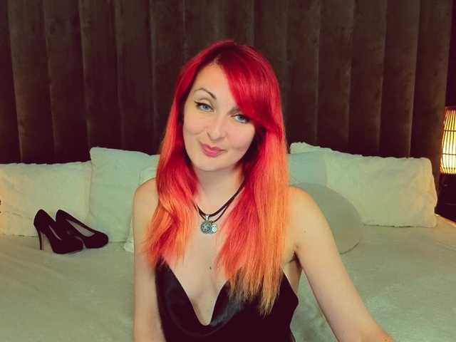 BrandyBloom live webcam show