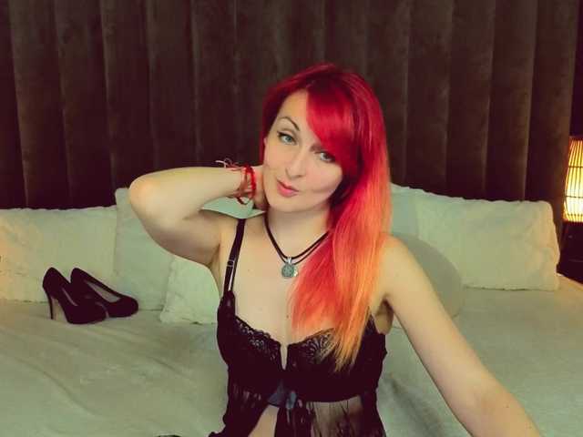 BrandyBloom live webcam show