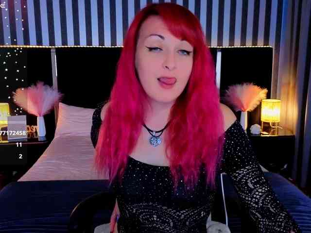 BrandyBloom webcam