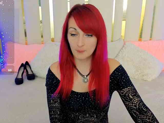 BrandyBloom webcam