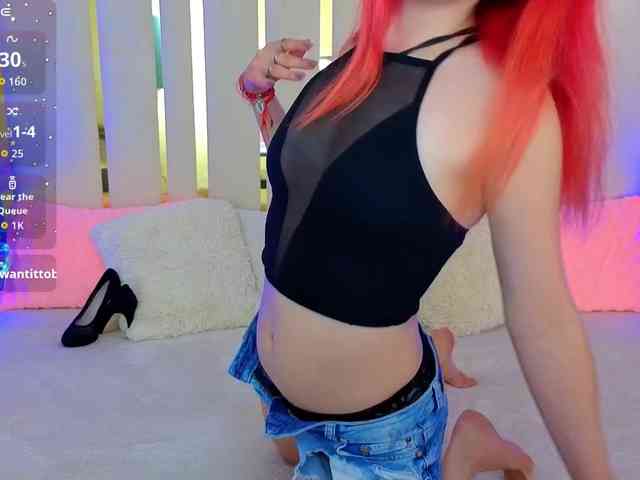 BrandyBloom webcam