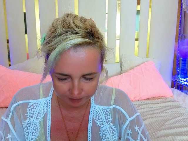 AlaskaSia live cam on BongaCams