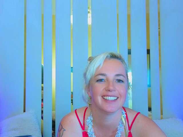 AlaskaSia live cam on BongaCams