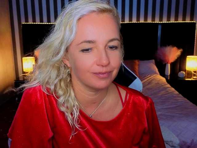 AlaskaSia live cam on BongaCams