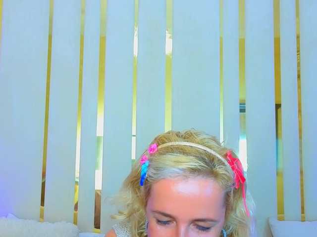 AlaskaSia live cam on BongaCams