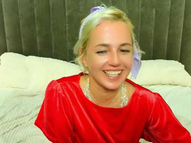 AlaskaSia live cam on BongaCams