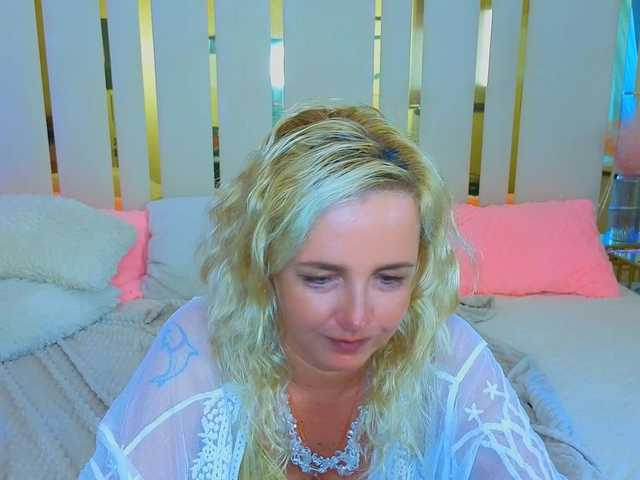 AlaskaSia live cam on BongaCams