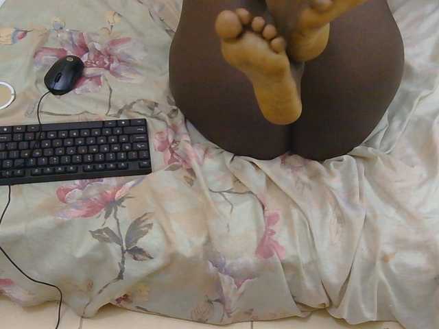 Sexymaurine live cam on BongaCams