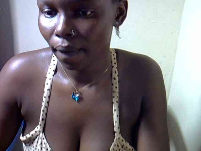 Sexymaurine webcam