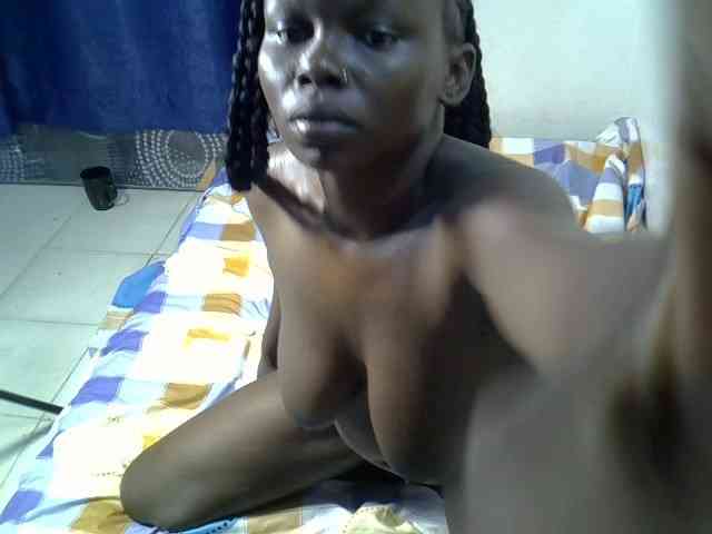 Sexymaurine webcam