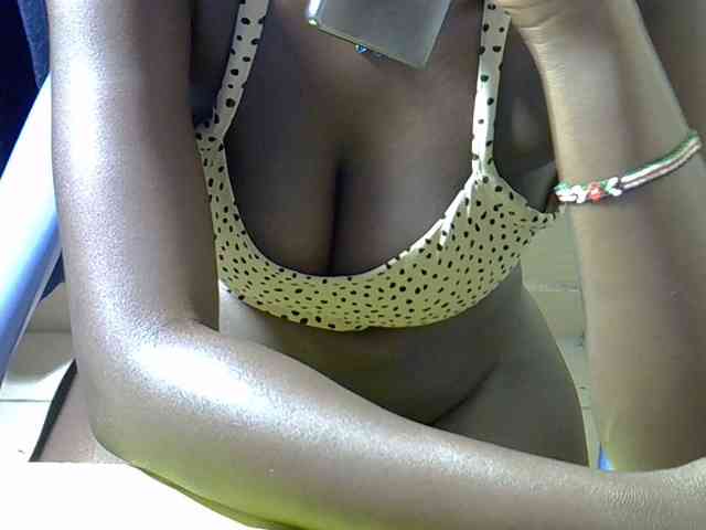 Sexymaurine webcam