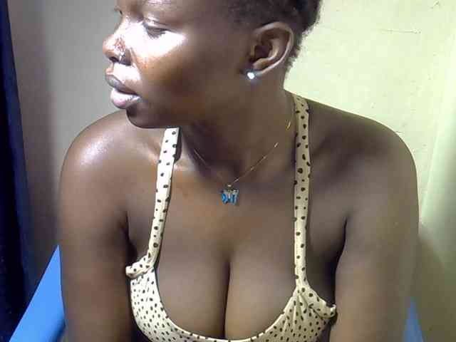 Sexymaurine webcam