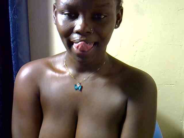 Sexymaurine webcam