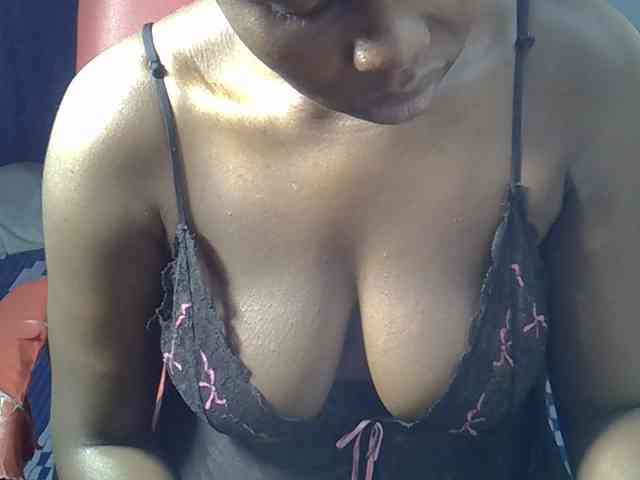 Sexymaurine webcam