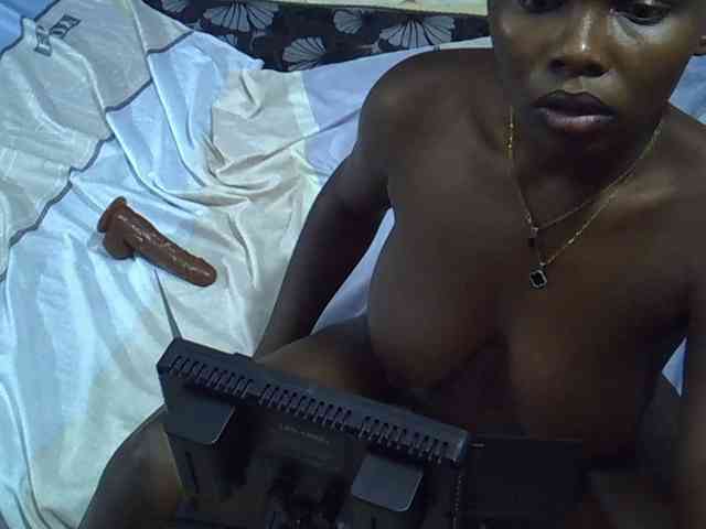 Sexymaurine webcam