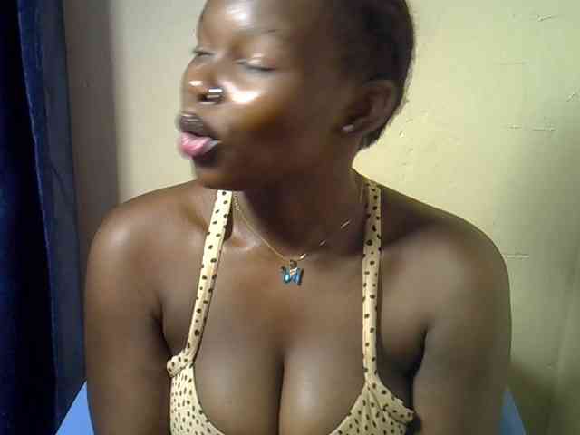 Sexymaurine webcam
