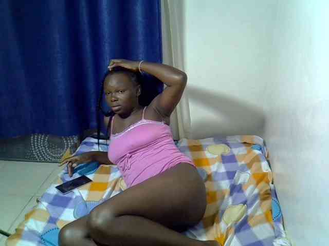 Sexymaurine webcam