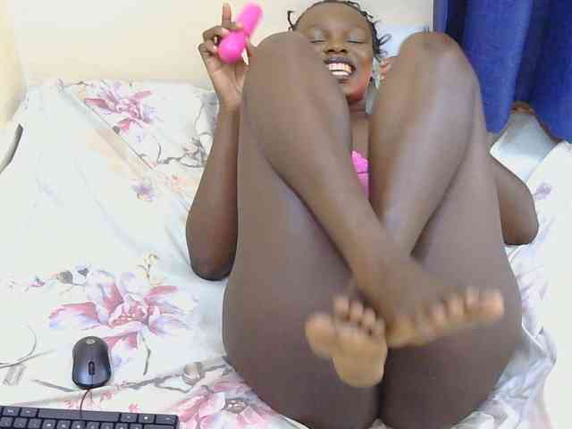 Sexymaurine webcam