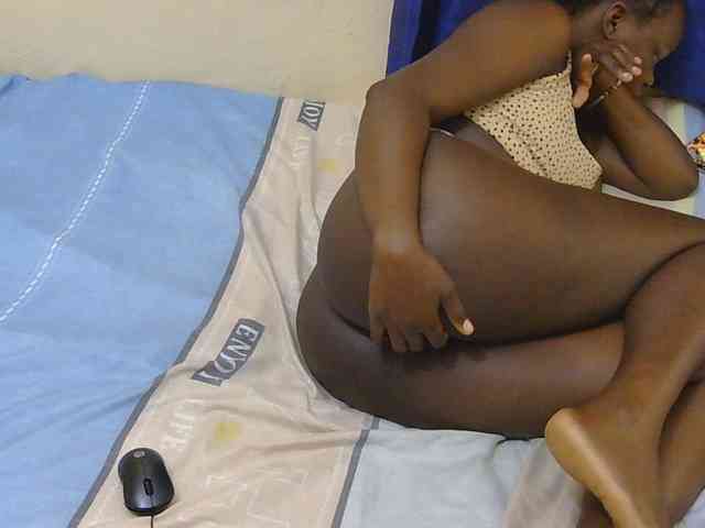 Sexymaurine webcam