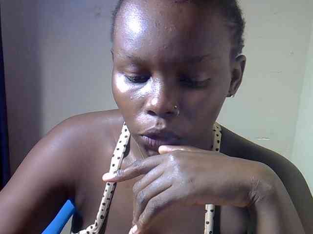 Sexymaurine webcam