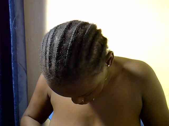 Sexymaurine webcam