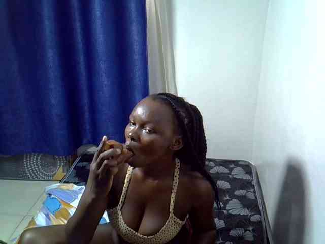Sexymaurine Live Webcam on BongaCams