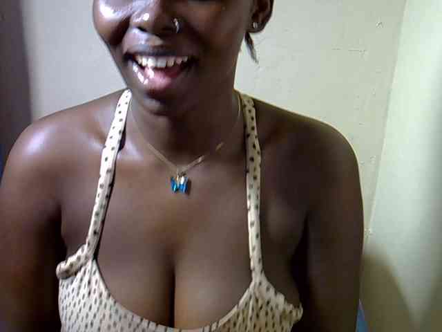 Sexymaurine webcam