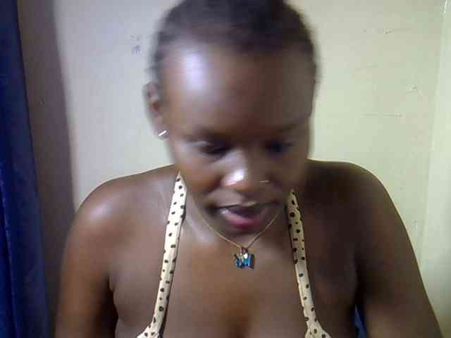 Sexymaurine webcam