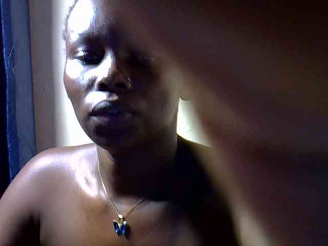 Sexymaurine webcam