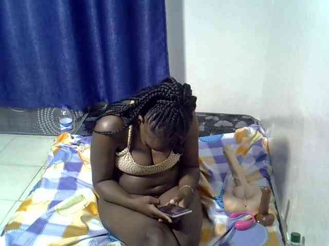 Sexymaurine webcam