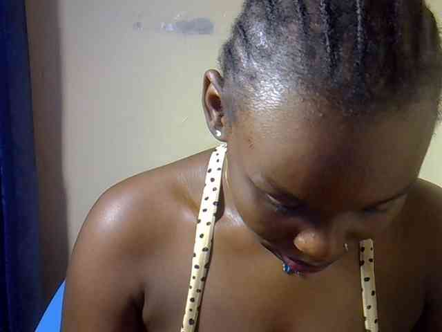 Sexymaurine webcam