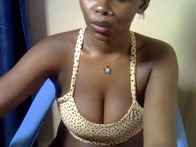 Sexymaurine webcam