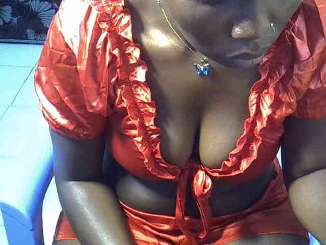 Sexymaurine webcam