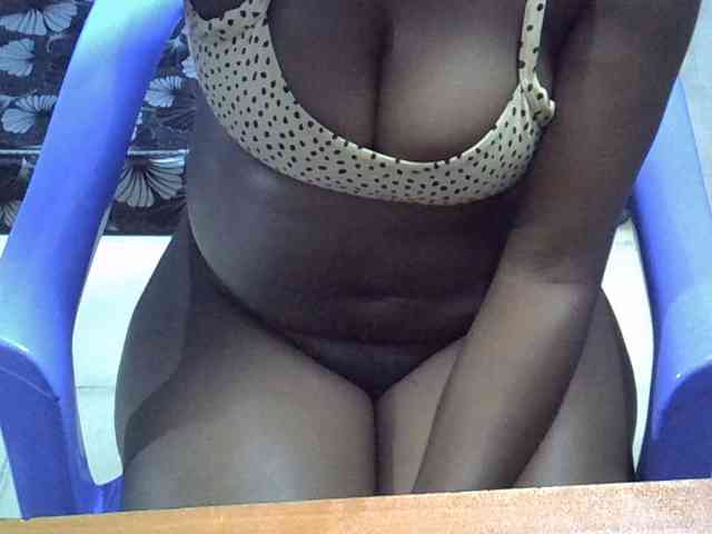 Sexymaurine webcam