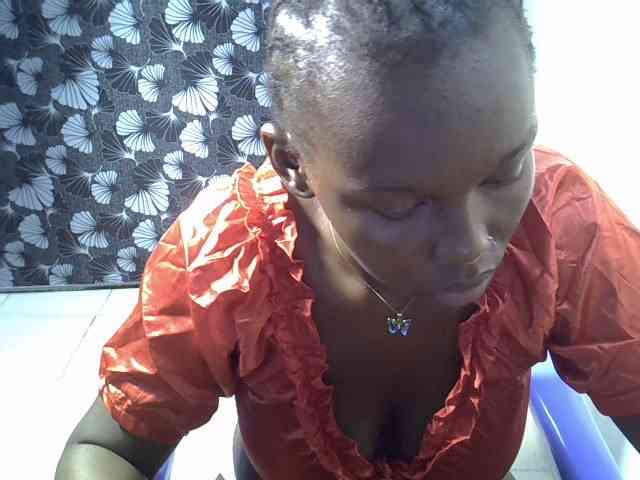 Sexymaurine webcam