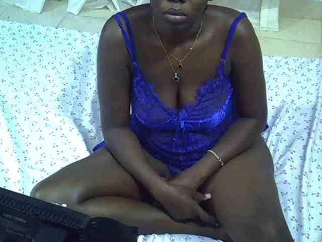 Sexymaurine webcam