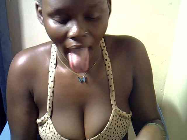 Sexymaurine webcam