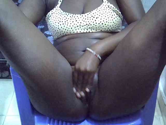 Sexymaurine webcam