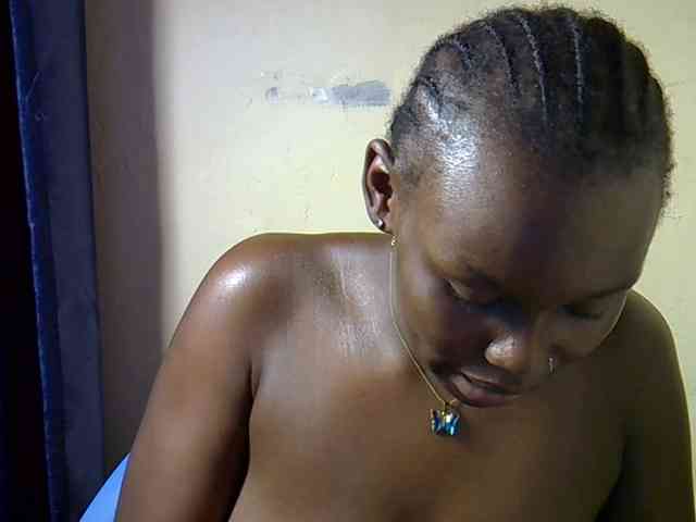 Sexymaurine webcam