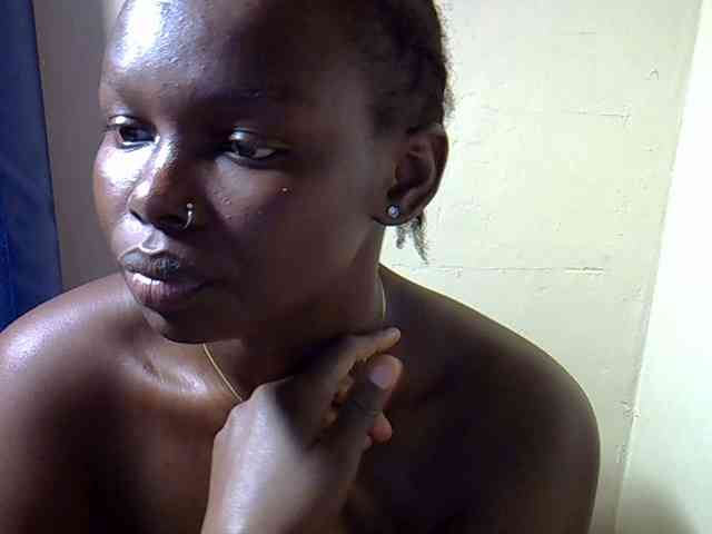 Sexymaurine webcam