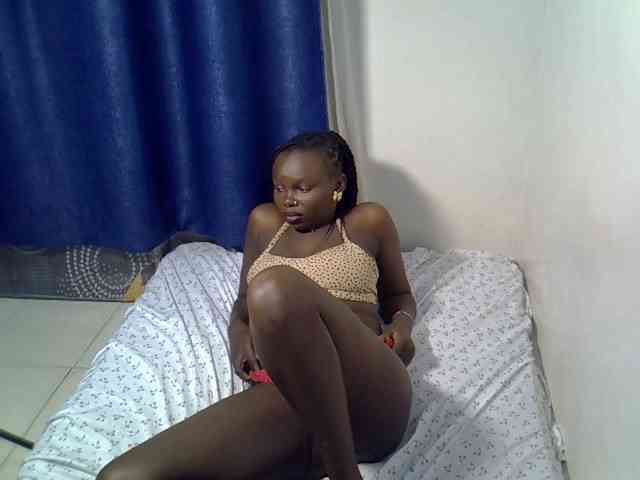 Sexymaurine webcam