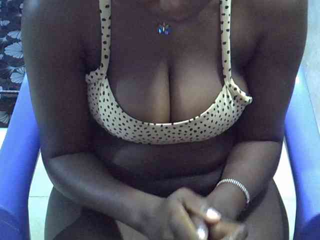 Sexymaurine webcam