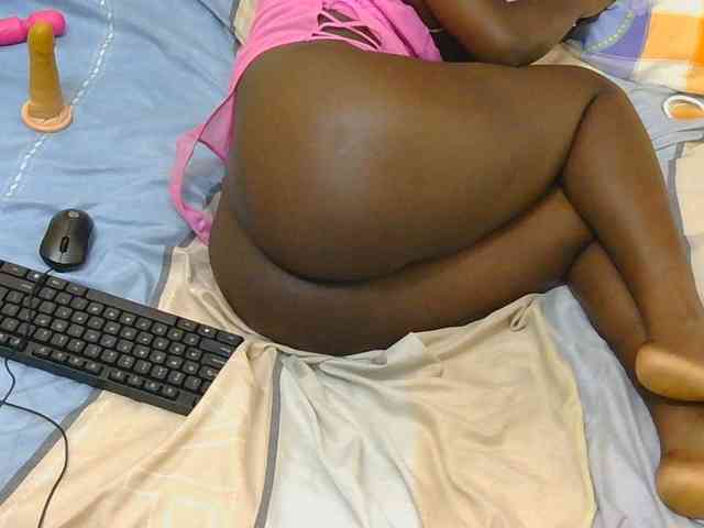 Sexymaurine webcam