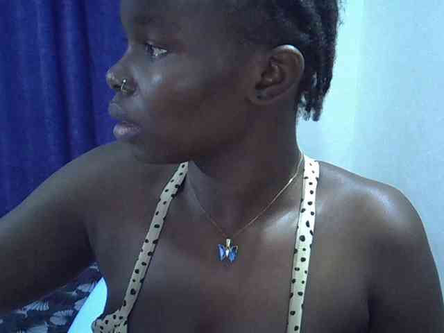 Sexymaurine webcam
