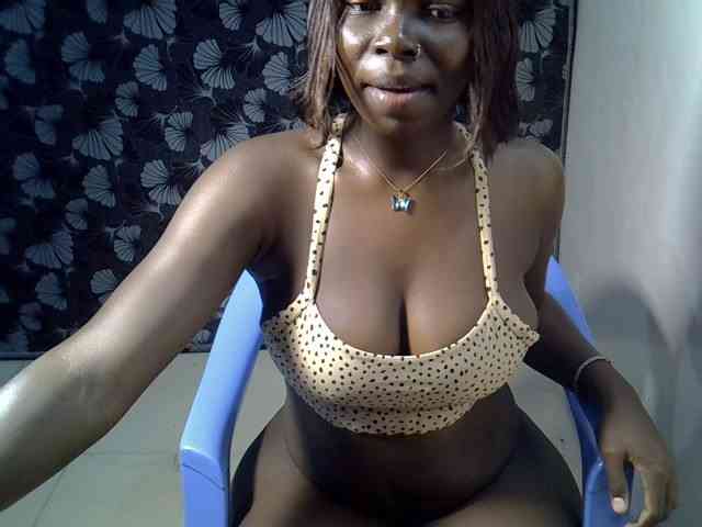 Sexymaurine webcam